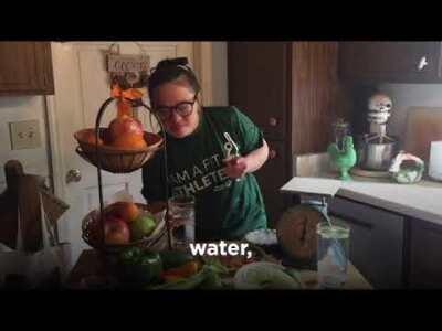 SnackDown: Simple Hummus and Veggies Recipe, finished with a Cool Refreshmint Drink