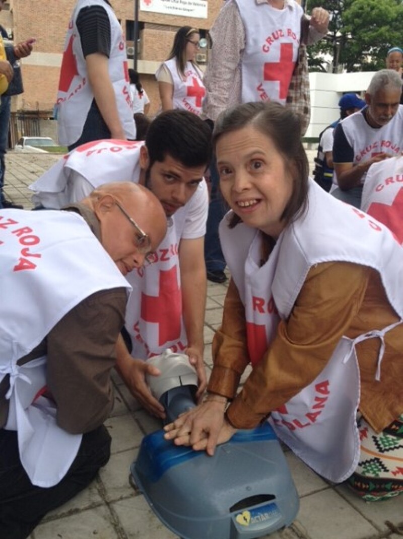 Special Olympics athletes in Venezuela participated in an inclusive first aid training facilitated by their local Red Cross national society as part of the global collaboration aimed at building more inclusive practices.