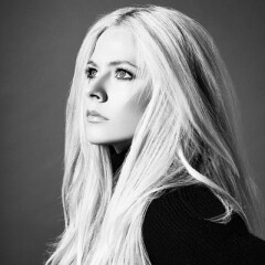 Avril Lavigne black and white professional profile photo.