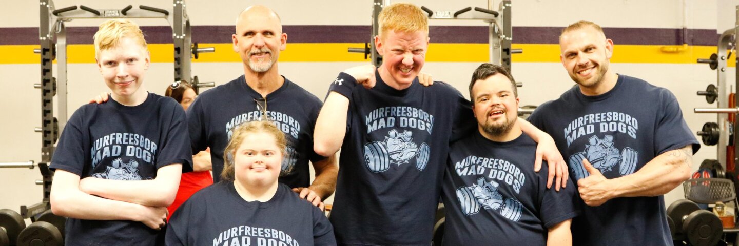 powerlifting team photo.jpg