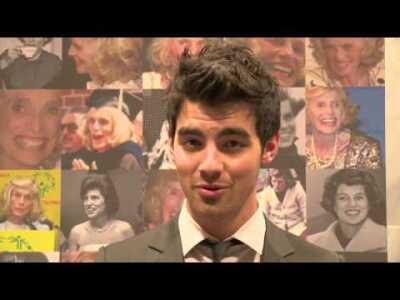 Joe Jonas Pledges to End the R-Word