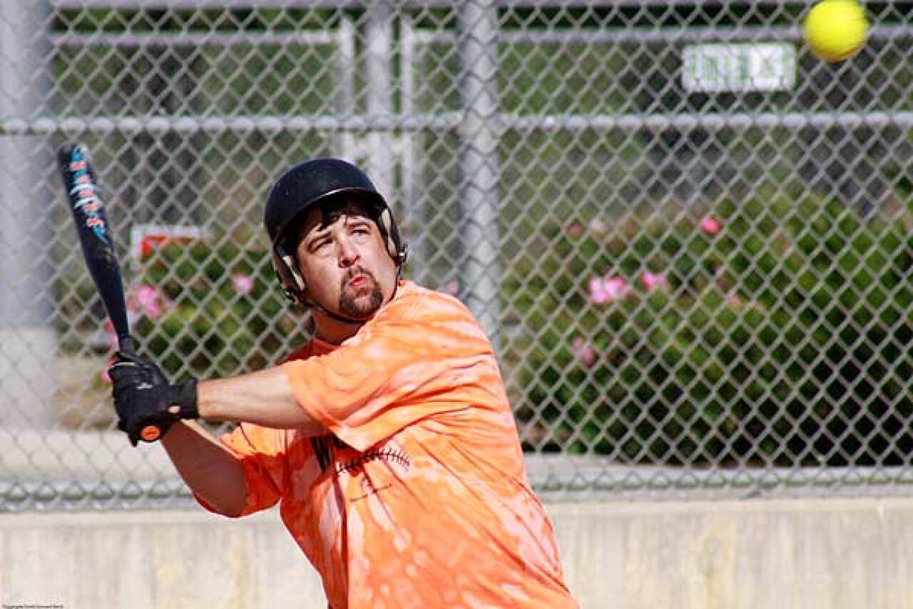 600x400-softball-8-3-2009_MG_davestockphotography_jpeg-(93-of-147)(1).jpg
