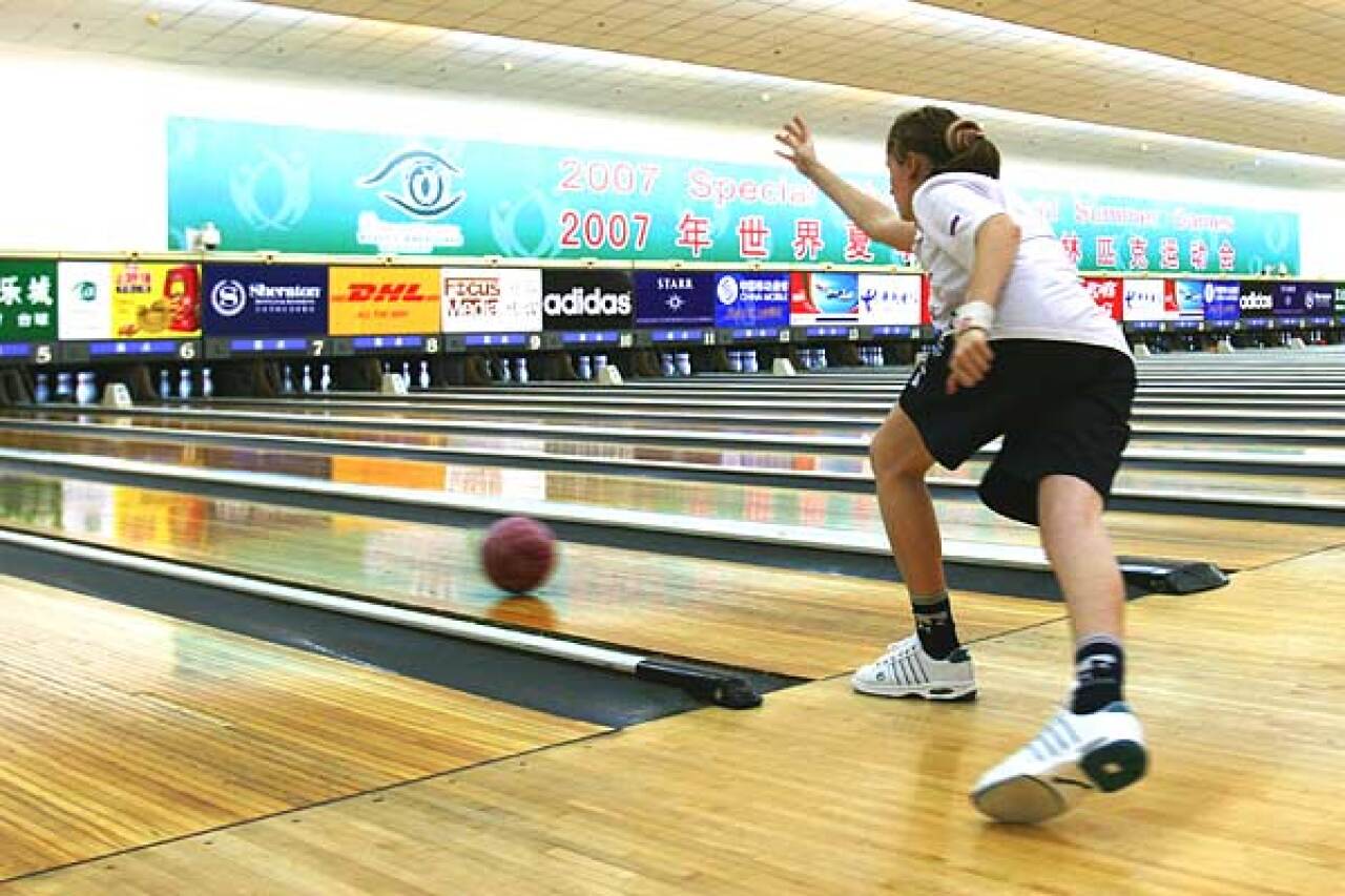 600x400-bowling-games-bowling-action_bowl_jackson_02.jpg