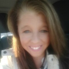 Kayla Cornell smiling selfie.