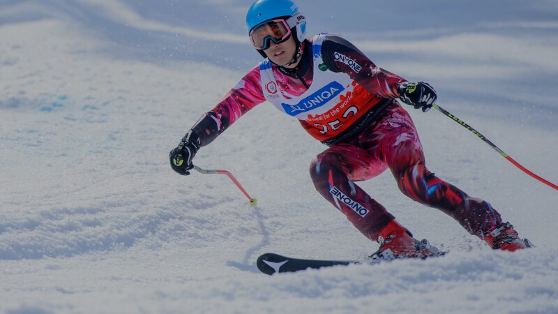 Skiing Banner.jpg