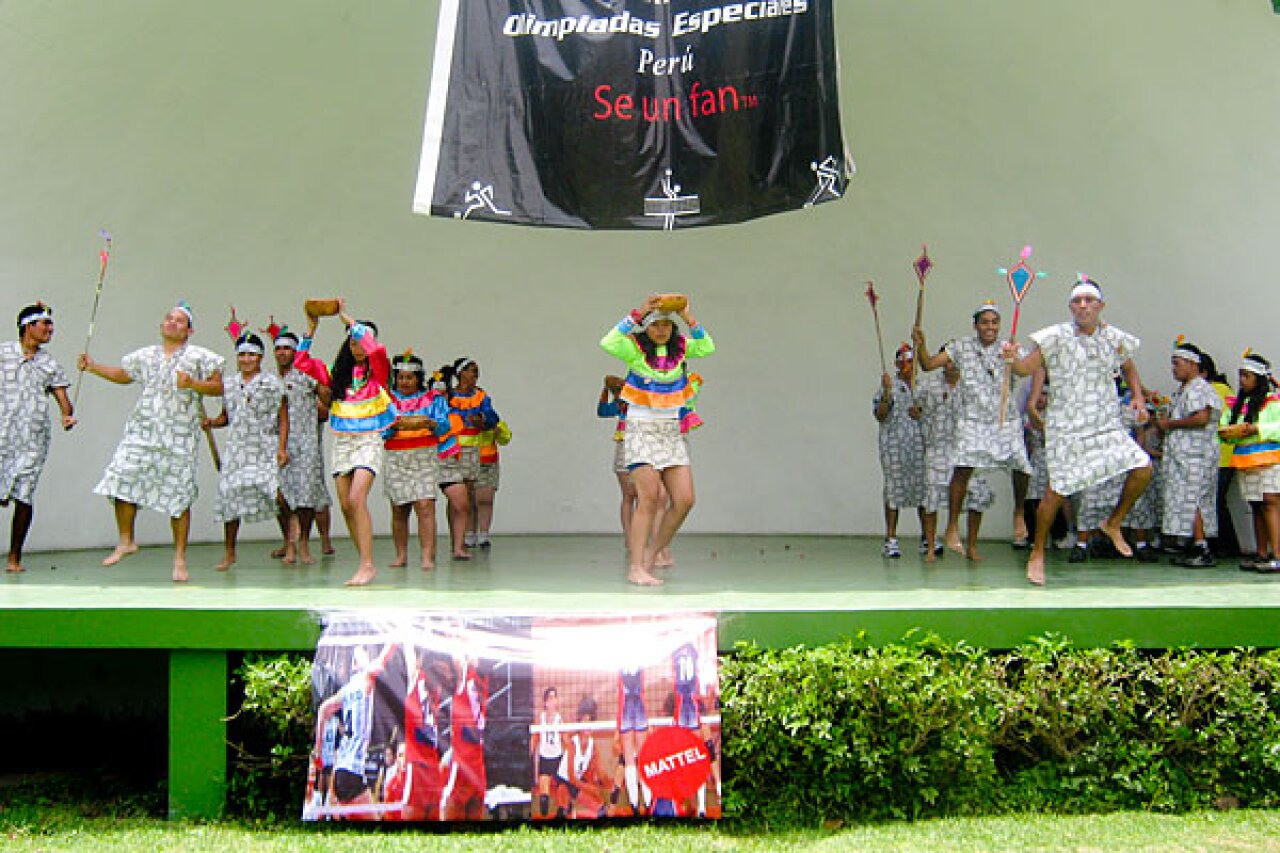 600x400-mattell-peru-young-athletes-training-2.jpg