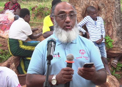 Yakub giving a speech.
