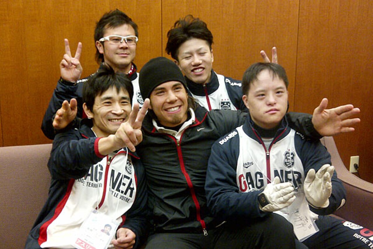 600x400-SOFukushima-athlet-and-coaches.jpg