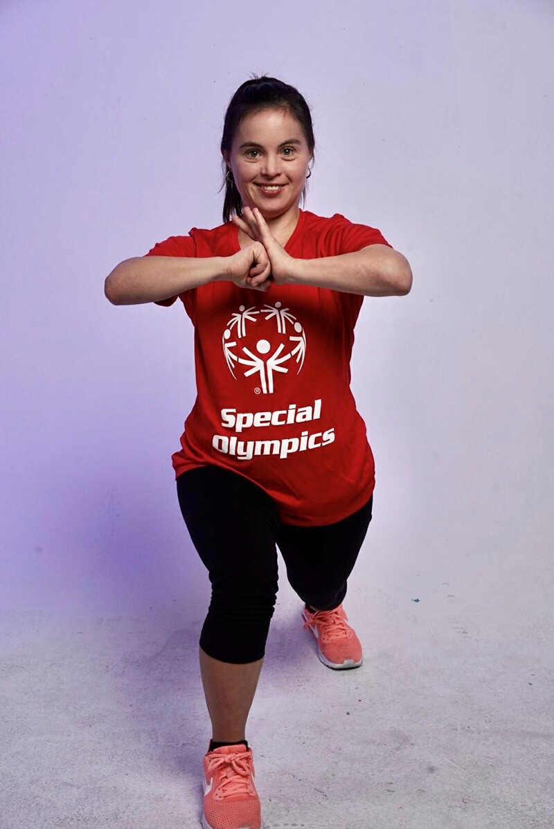 Beth Donahue performing a lunge.