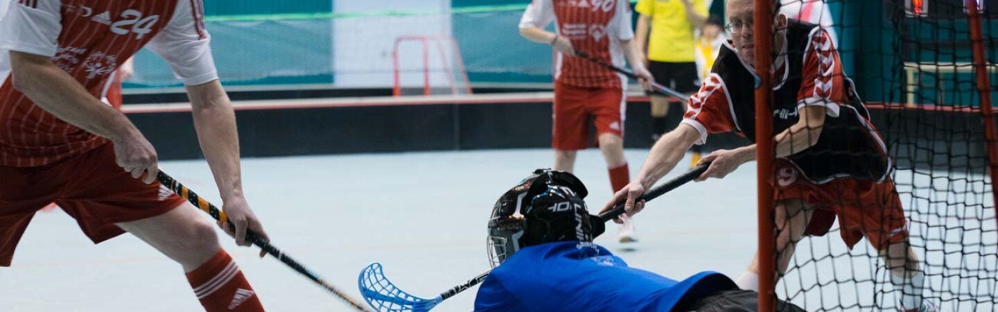 Floorball Lead